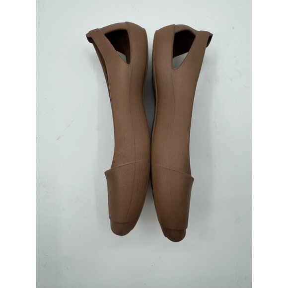 Crocs Sienna Brown/Bronze Flats With Closed Toe Size 9 - Picture 5 of 10
